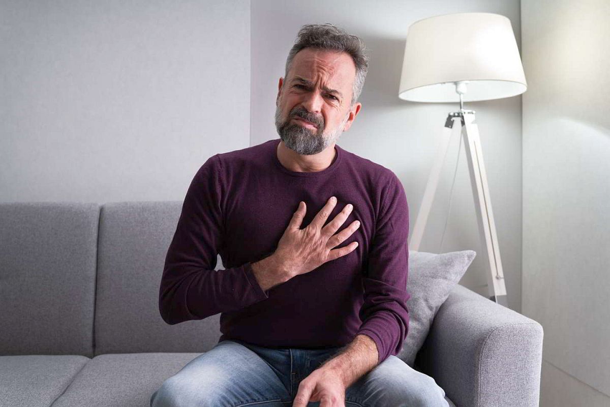 Can High Blood Pressure Cause Angina? (Or Vice Versa)
